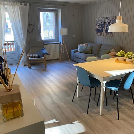 Pile House Apartment อิโซแลคเชีย ภายนอก รูปภาพ