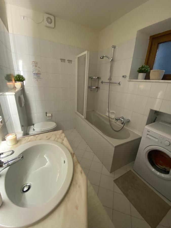Pile House Apartment อิโซแลคเชีย ภายนอก รูปภาพ