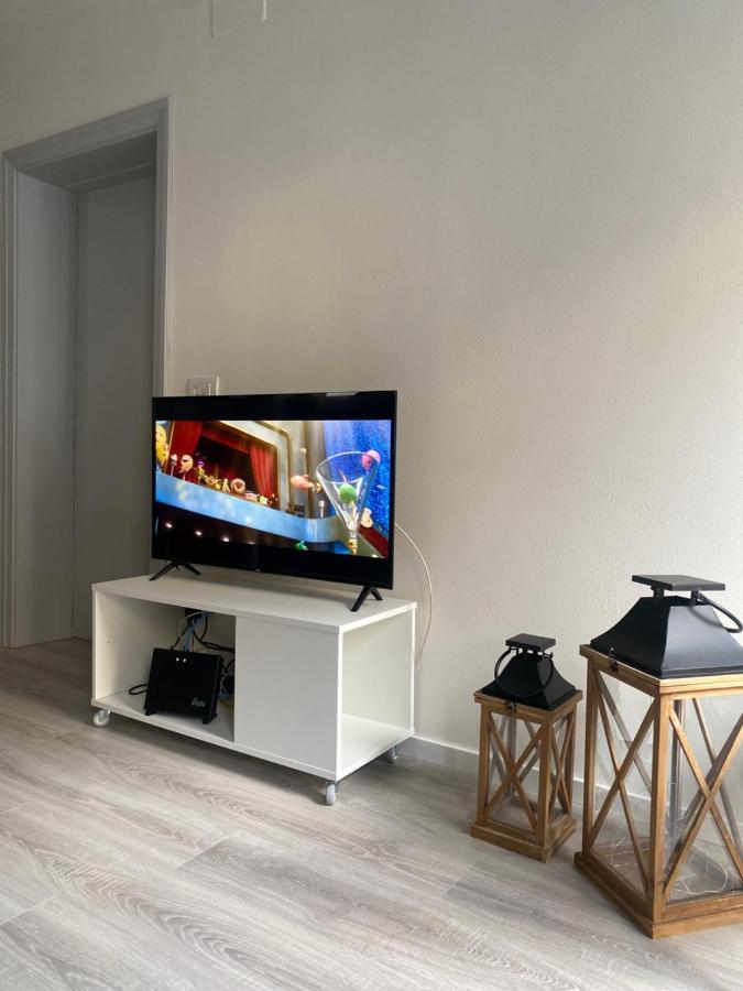 Pile House Apartment อิโซแลคเชีย ภายนอก รูปภาพ