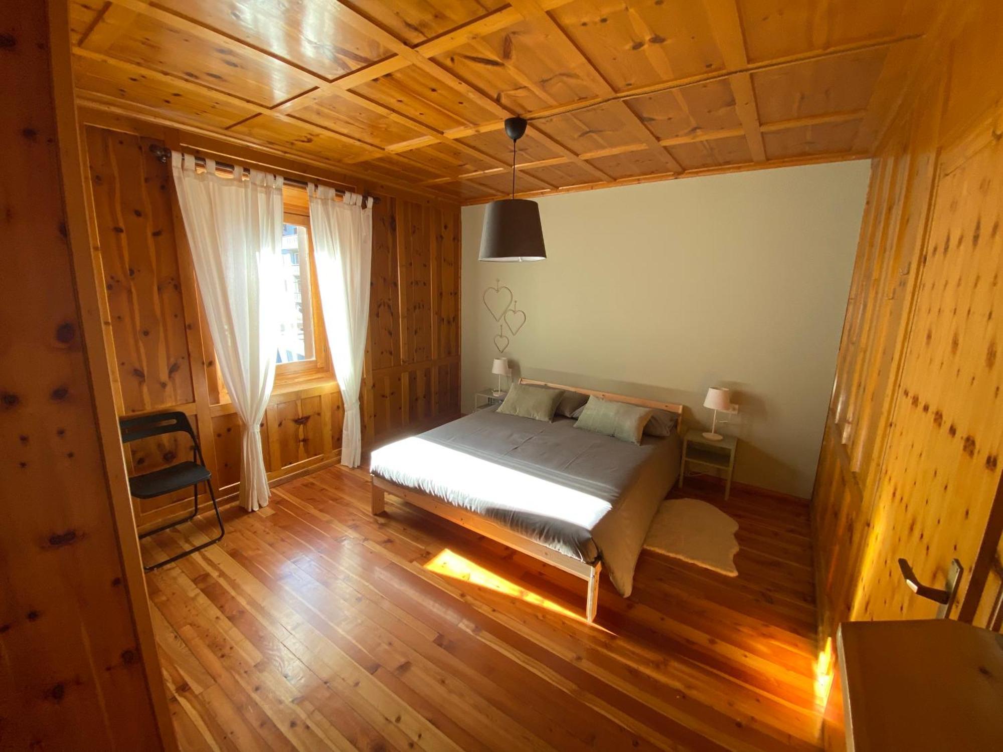 Pile House Apartment อิโซแลคเชีย ภายนอก รูปภาพ